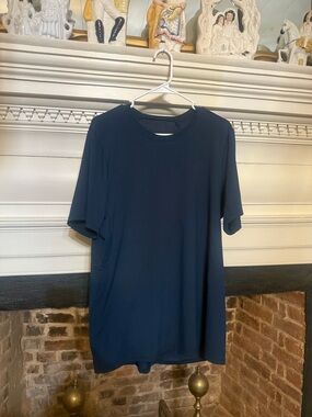 Lululemon Shirt Mens Large Navy Short Sleeve Performance Metal Vent Gym